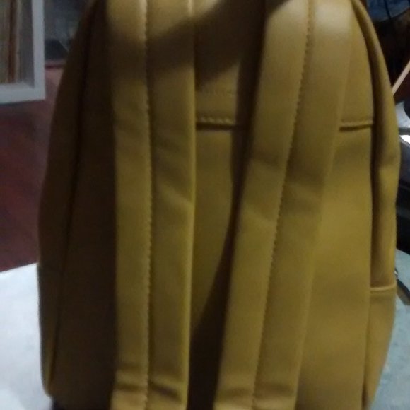 French Connection Jace mini bkpk - Picture 4 of 9